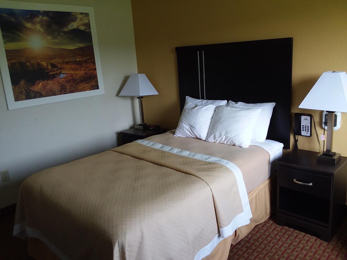 Days Inn By Wyndham Hornell Ny Exterior photo